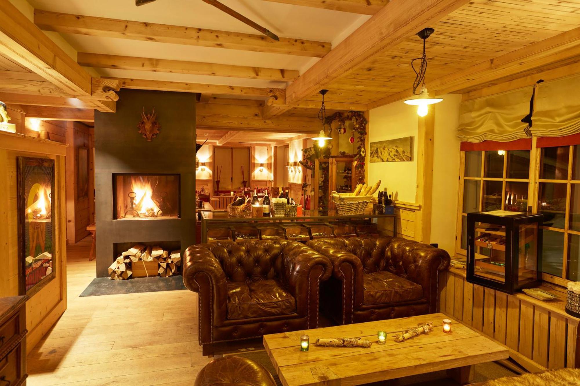 Hotel Sanetsch Gsteig エクステリア 写真