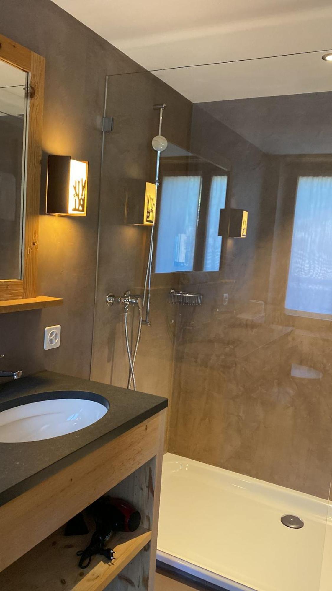 Hotel Sanetsch Gsteig エクステリア 写真