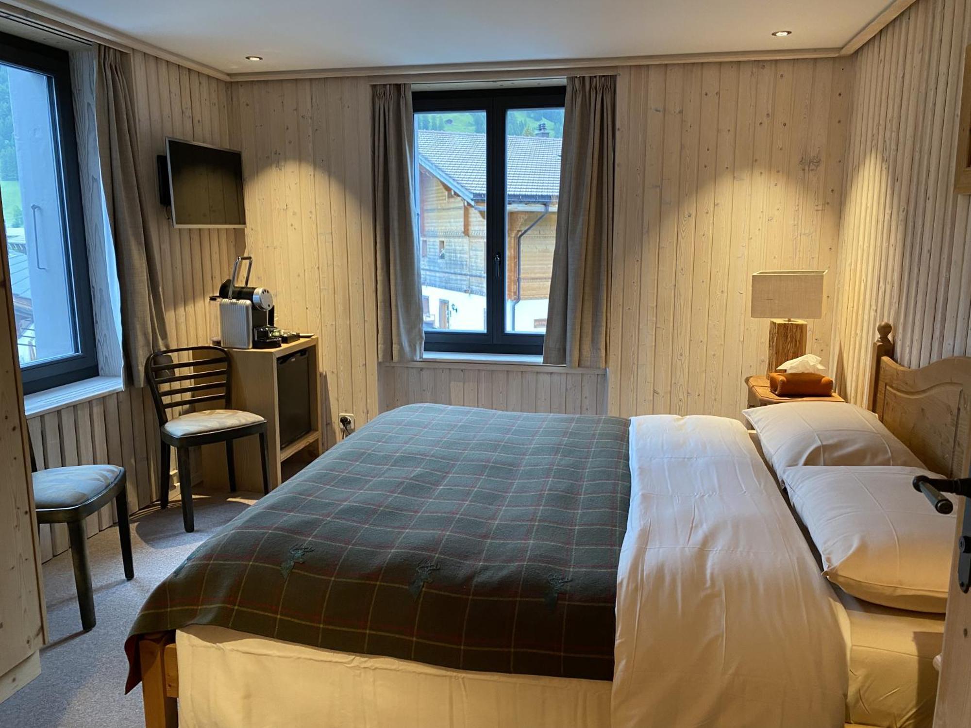 Hotel Sanetsch Gsteig エクステリア 写真